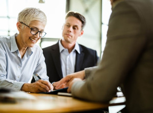 Faire gérer votre bien par une agence : quels avantages ?